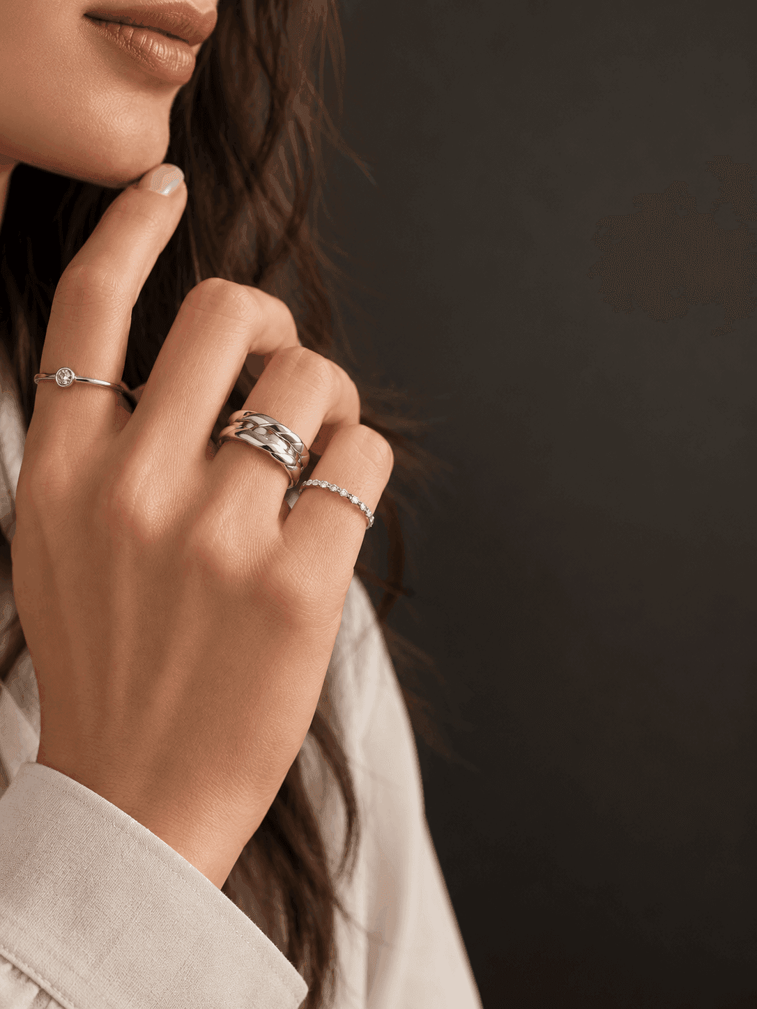 راهنمای خرید انگشتر نقره؛ انتخاب سایز، مدل و کیفیت مناسب